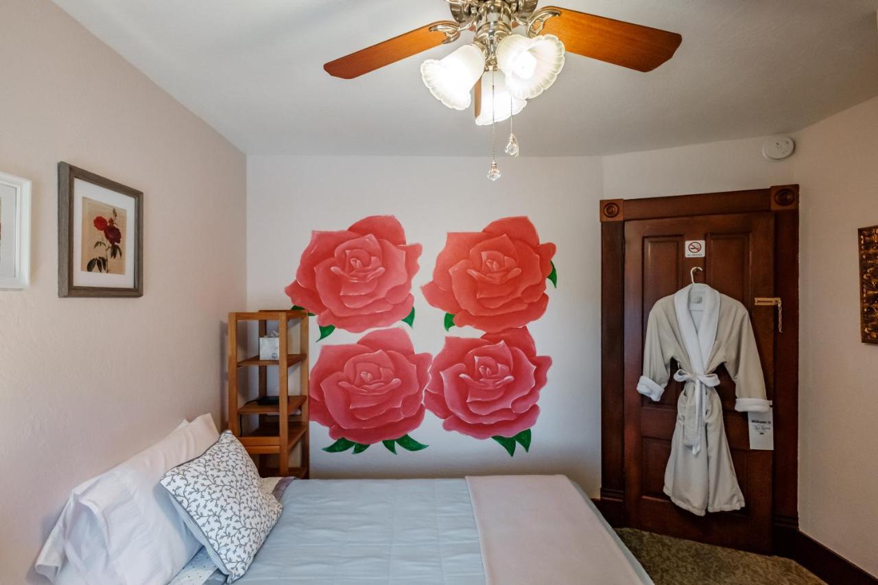 Mamere'S Guest House Monmouth エクステリア 写真