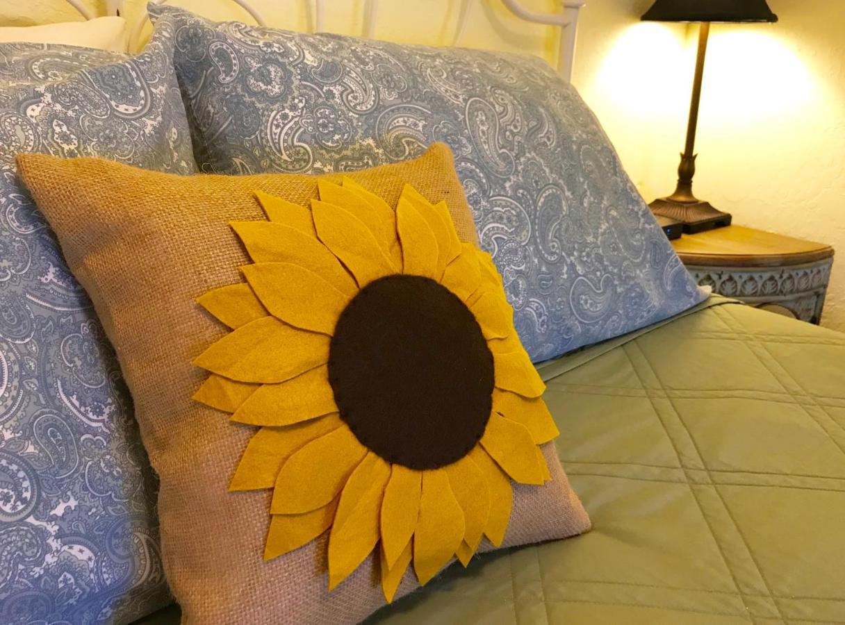 Mamere'S Guest House Monmouth エクステリア 写真